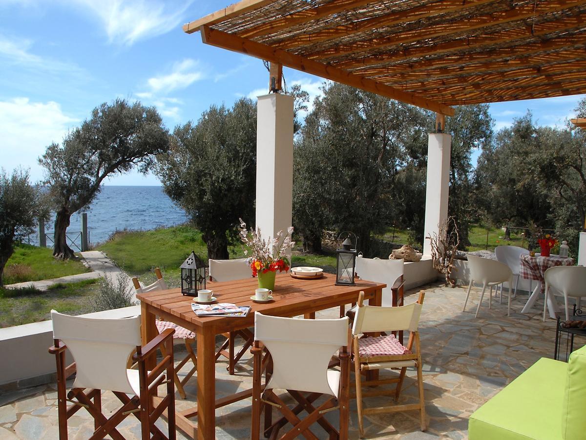 Melinda Holiday House Plomari Room photo