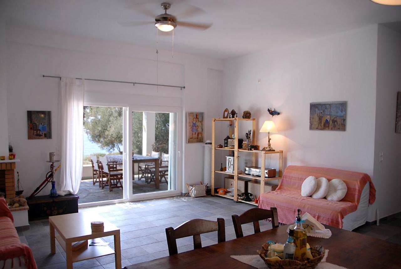 Melinda Holiday House Plomari Exterior photo